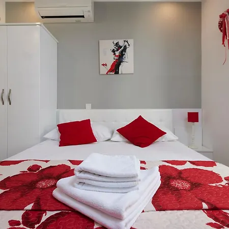 Affittacamere Palace Square 3*