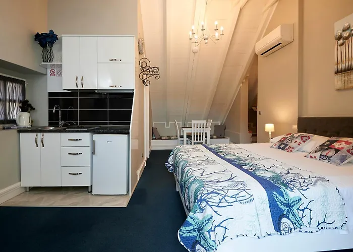 Gasthuis Palace Square 3*