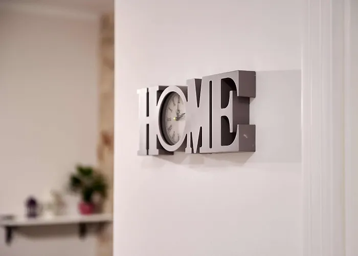 Palace Square Гостевой дом 3*