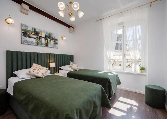 Гостевой дом Palace Square Трогир