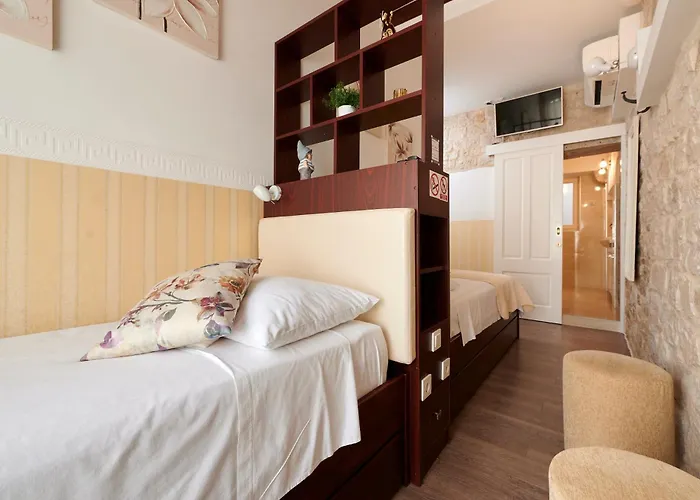 Palace Square Casa de hóspedes Trogir